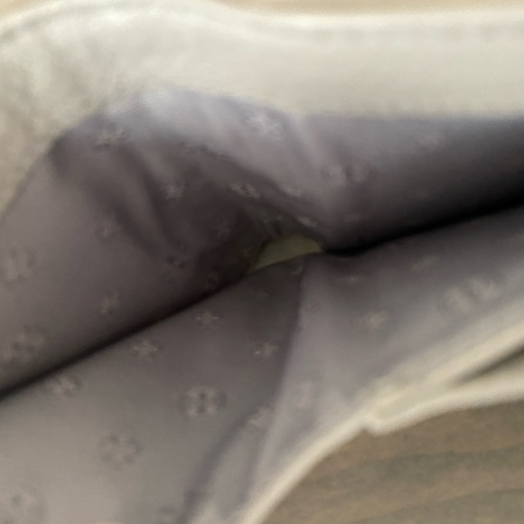 Tory Burch Tri-Fold Bryant Mini Wallet NWT - Picture 4 of 8